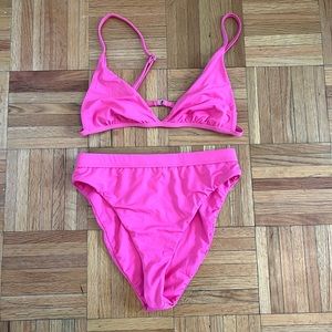 Lulu’s high-waisted bikini